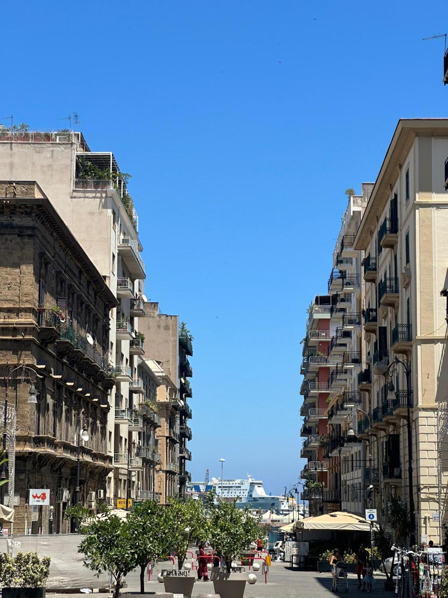 Casa Politeama Florio Palermo Exterior foto